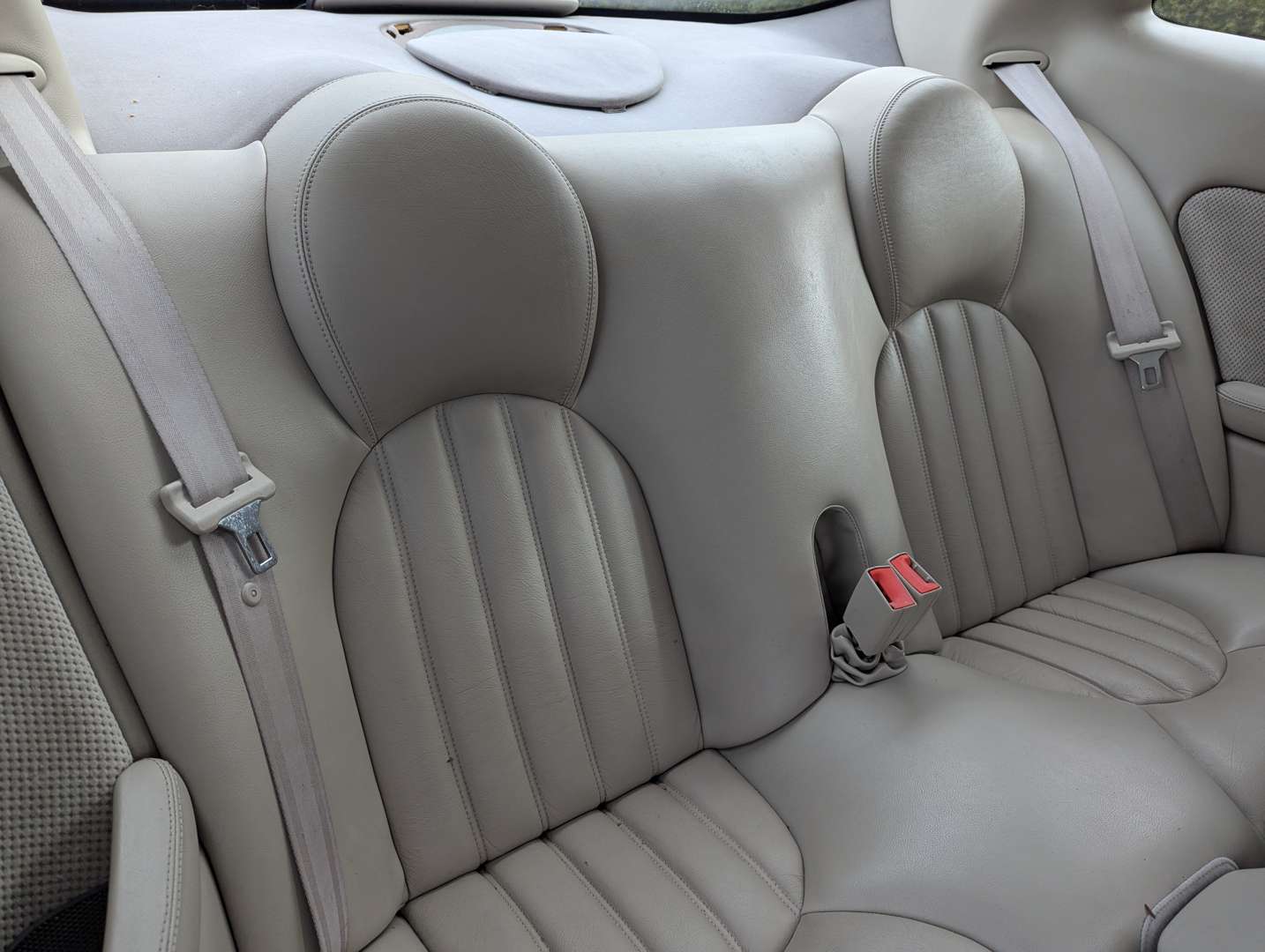 <p>1997 JAGUAR XK8 4.0 COUPE AUTO</p>