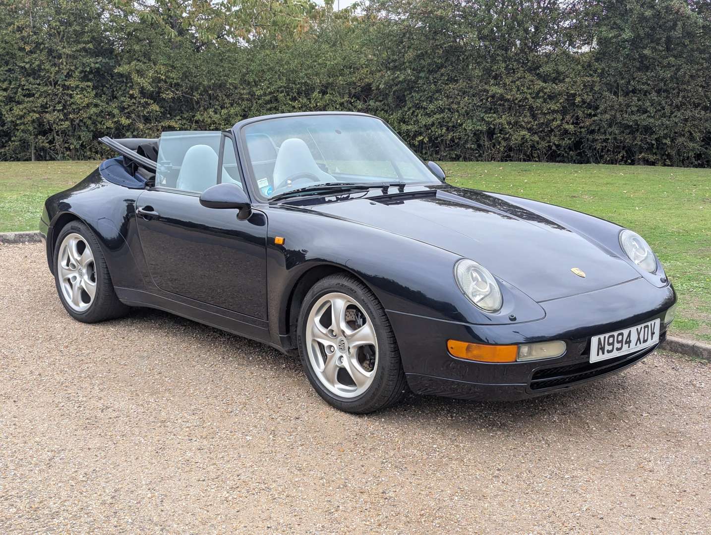 <p>1995 PORSCHE 911 (993) 3.6 CARRERA CABRIO</p>
