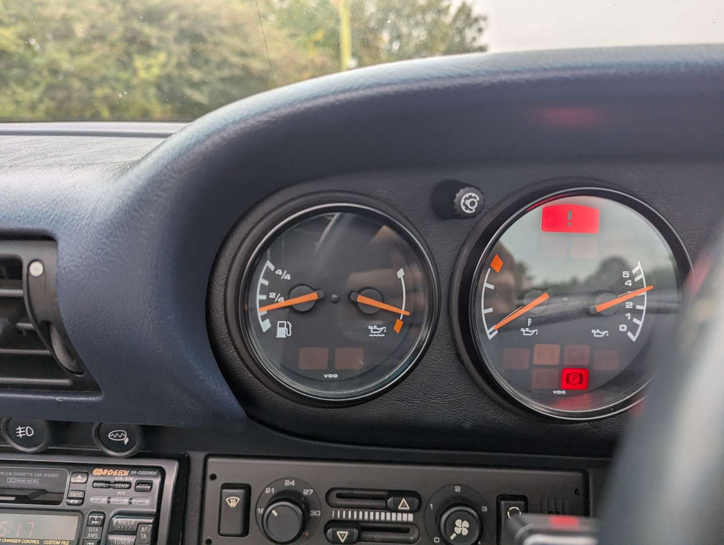 <p>1995 PORSCHE 911 (993) 3.6 CARRERA CABRIO</p>