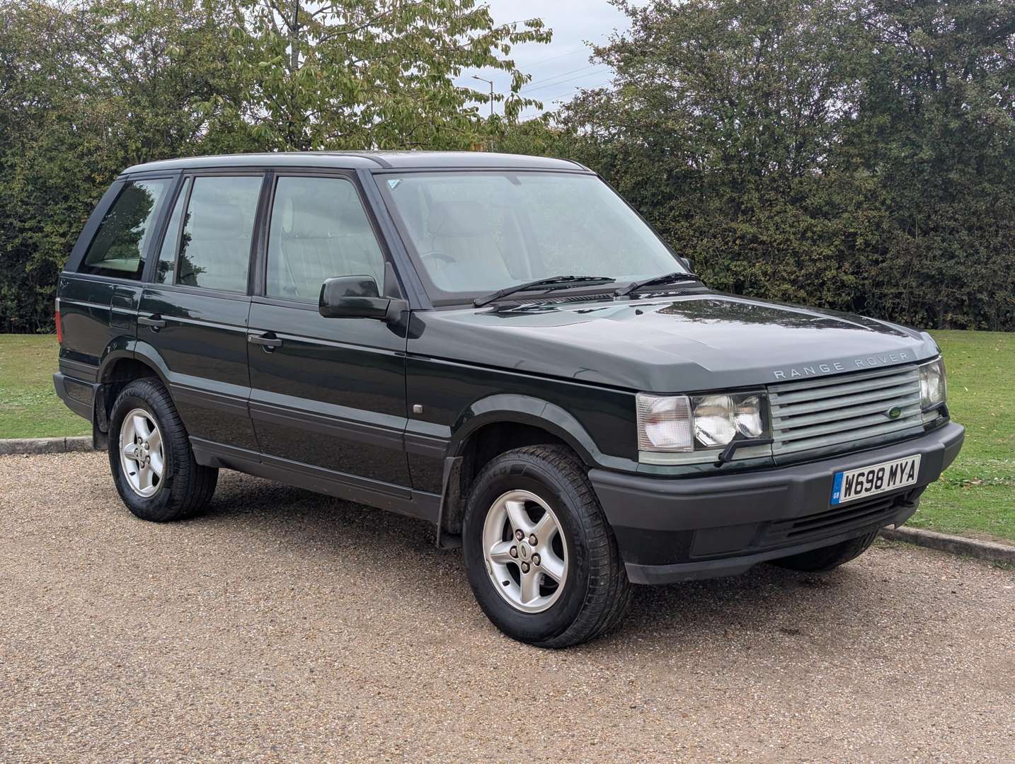 <p>2000 RANGE ROVER 2.5 DSE AUTO</p>