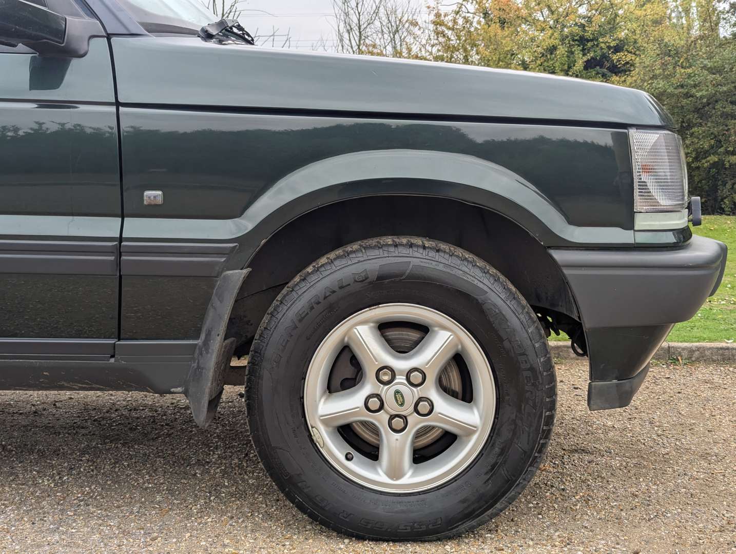<p>2000 RANGE ROVER 2.5 DSE AUTO</p>