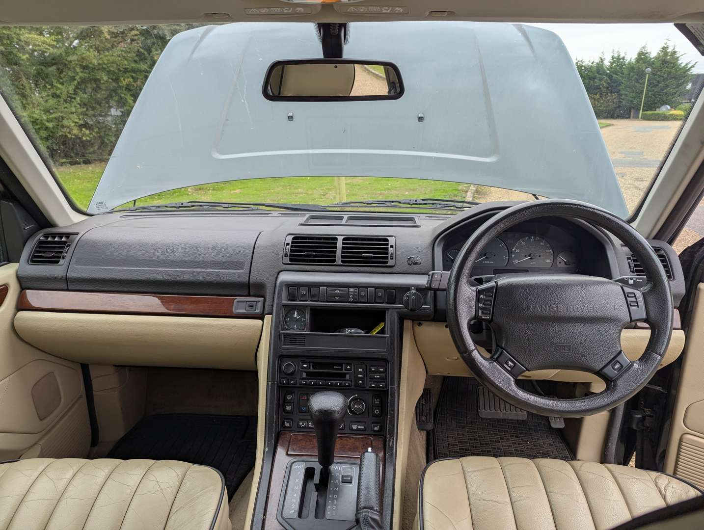 <p>2000 RANGE ROVER 2.5 DSE AUTO</p>