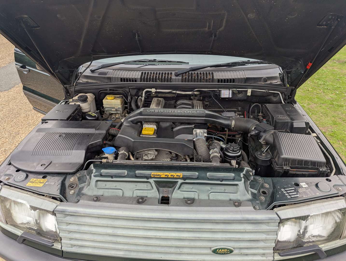 <p>2000 RANGE ROVER 2.5 DSE AUTO</p>