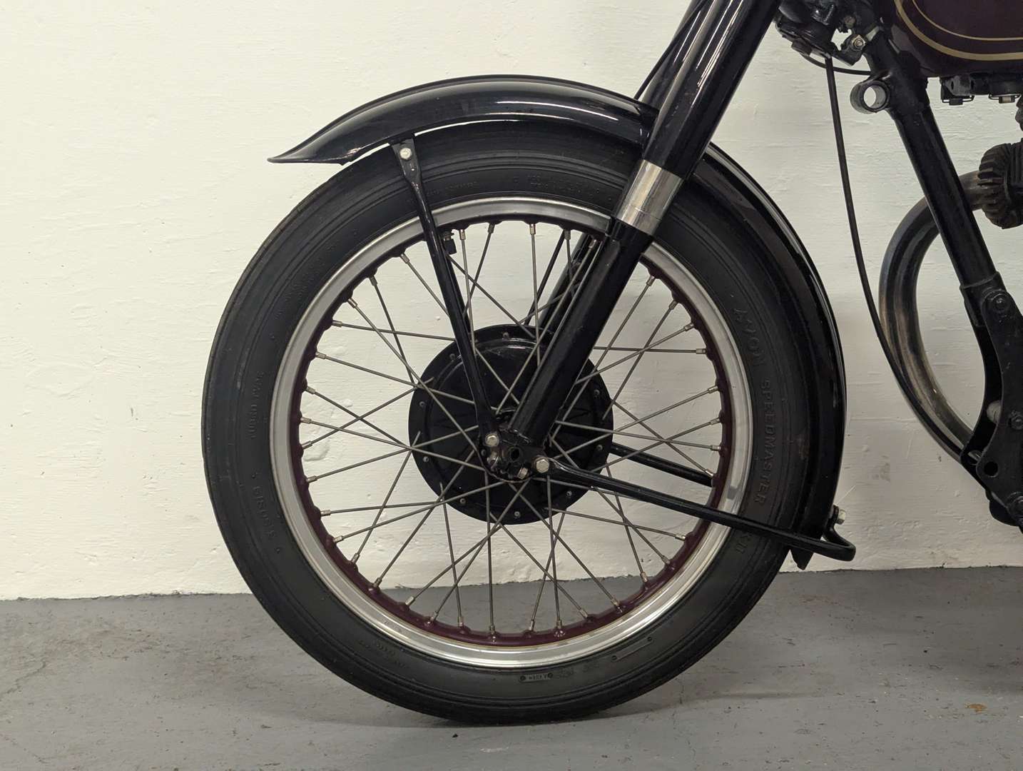 <p>1952 ARIEL 350 RED HUNTER</p>