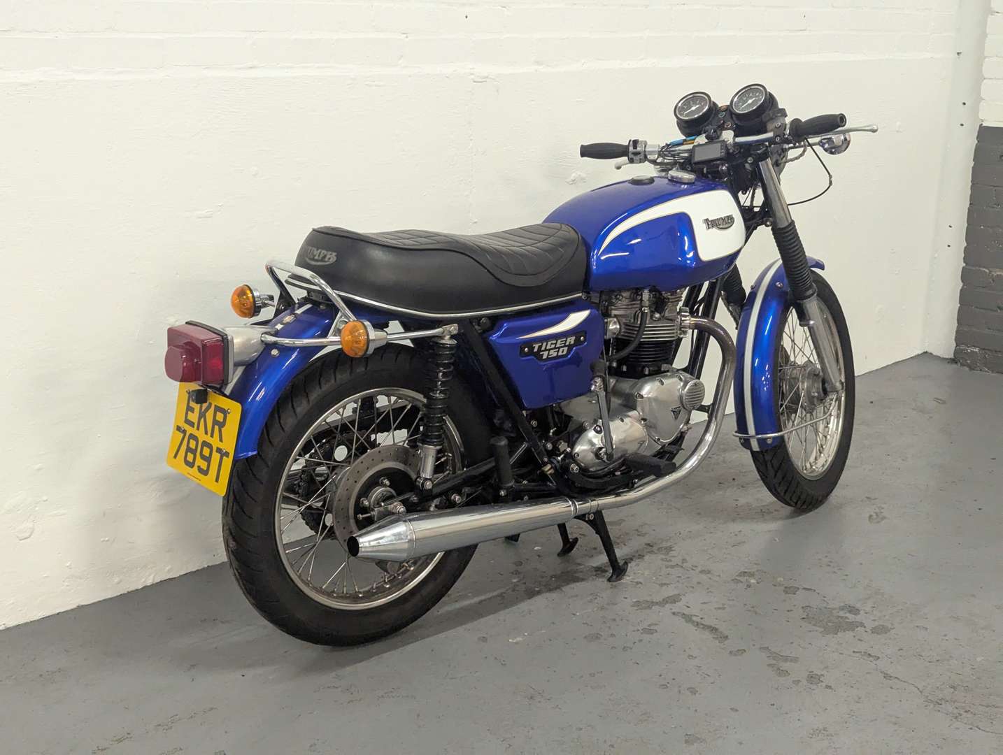 <p>1979 TRIUMPH TIGER 750</p>