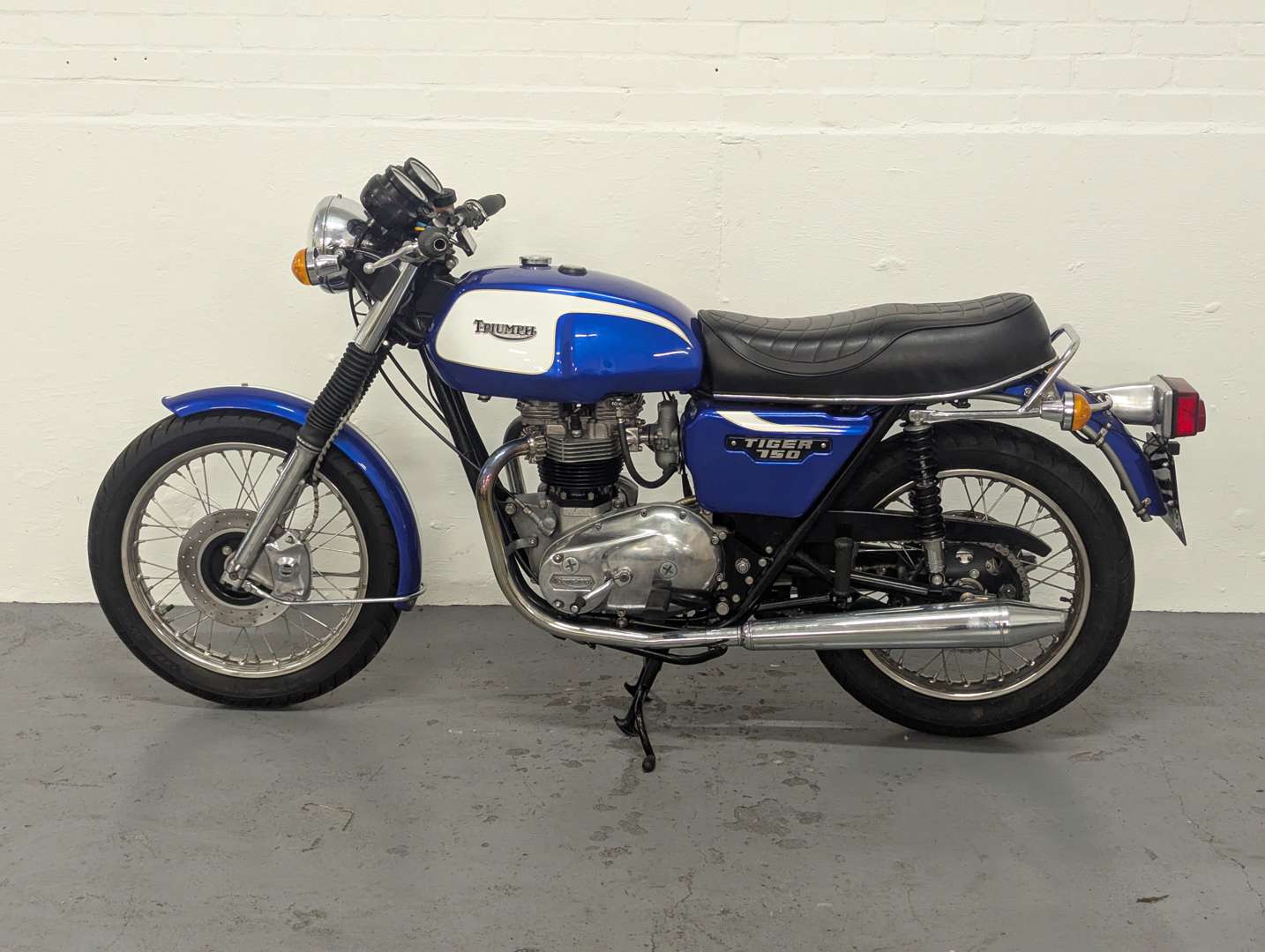 <p>1979 TRIUMPH TIGER 750</p>