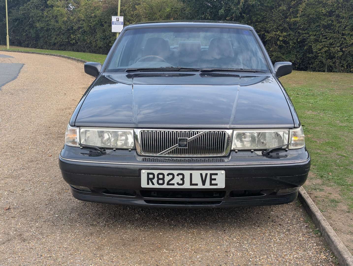 <p>1998 VOLVO S90 ROYAL LWB</p>