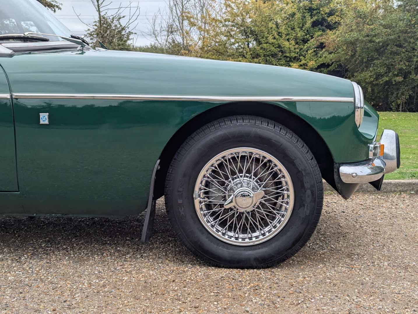 <p>1972 MG B ROADSTER AUTOMATIC</p>