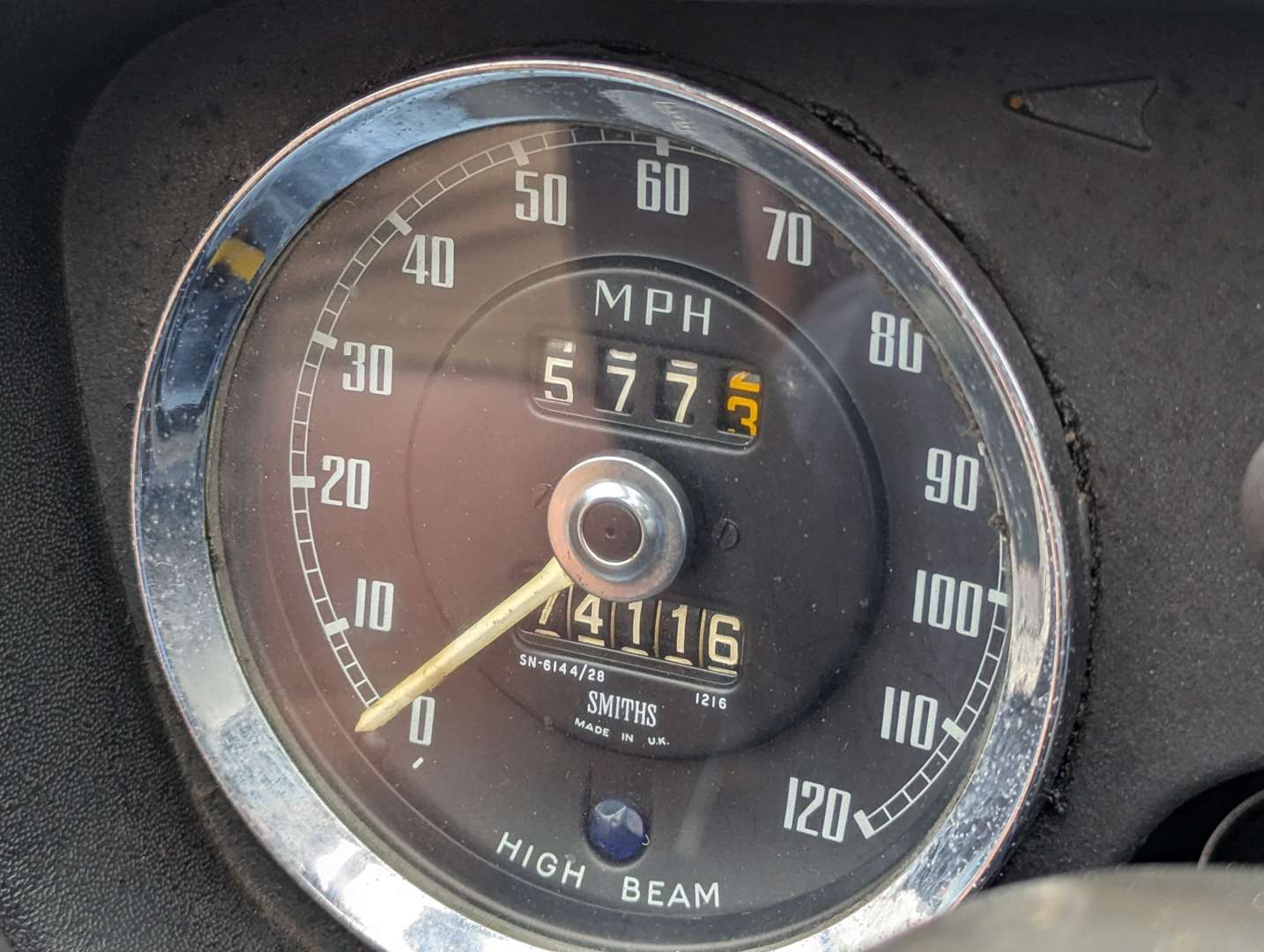 <p>1972 MG B ROADSTER AUTOMATIC</p>