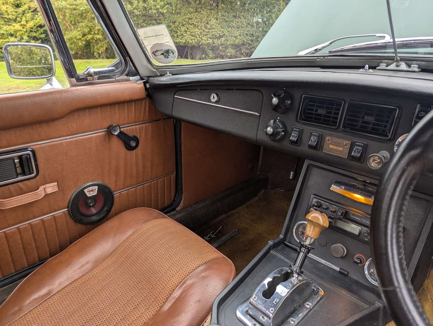 <p>1972 MG B ROADSTER AUTOMATIC</p>