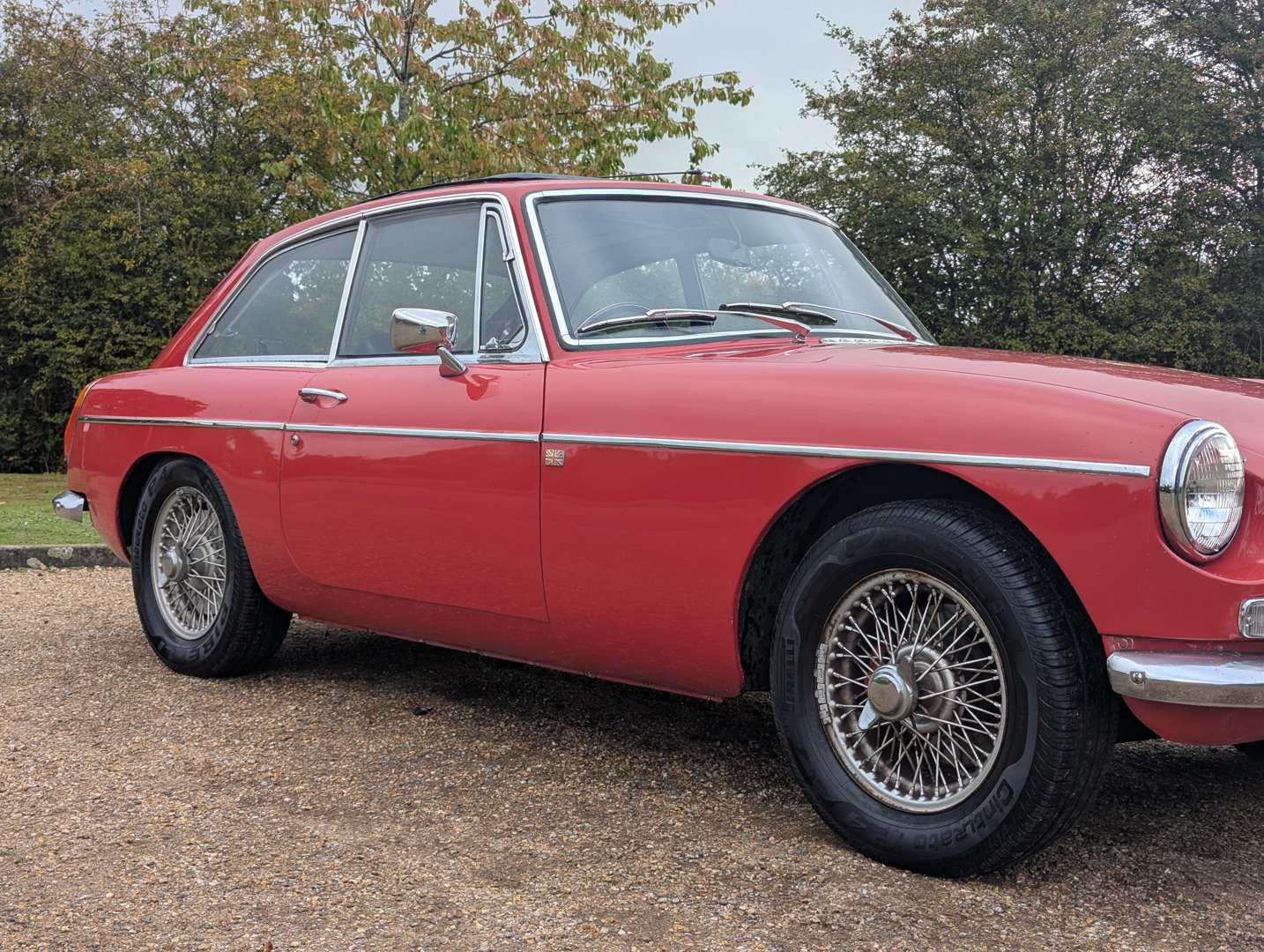 <p>1970 MG B GT</p>