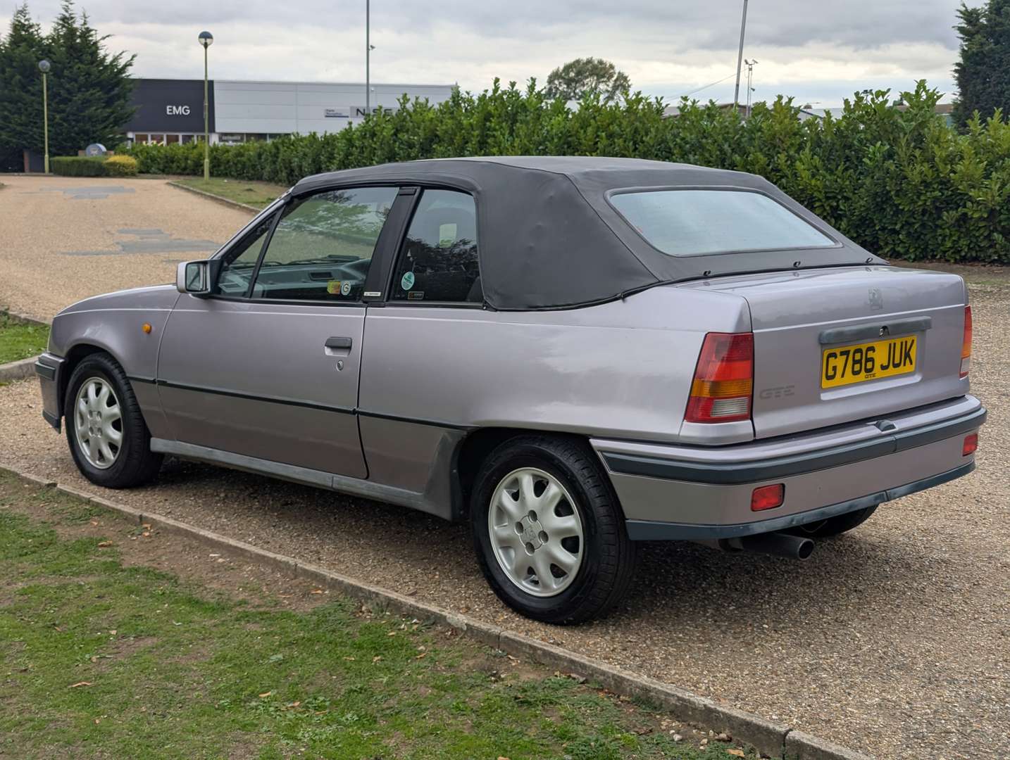 <p>1990 VAUXHALL ASTRA GTE CONVERTIBLE</p>