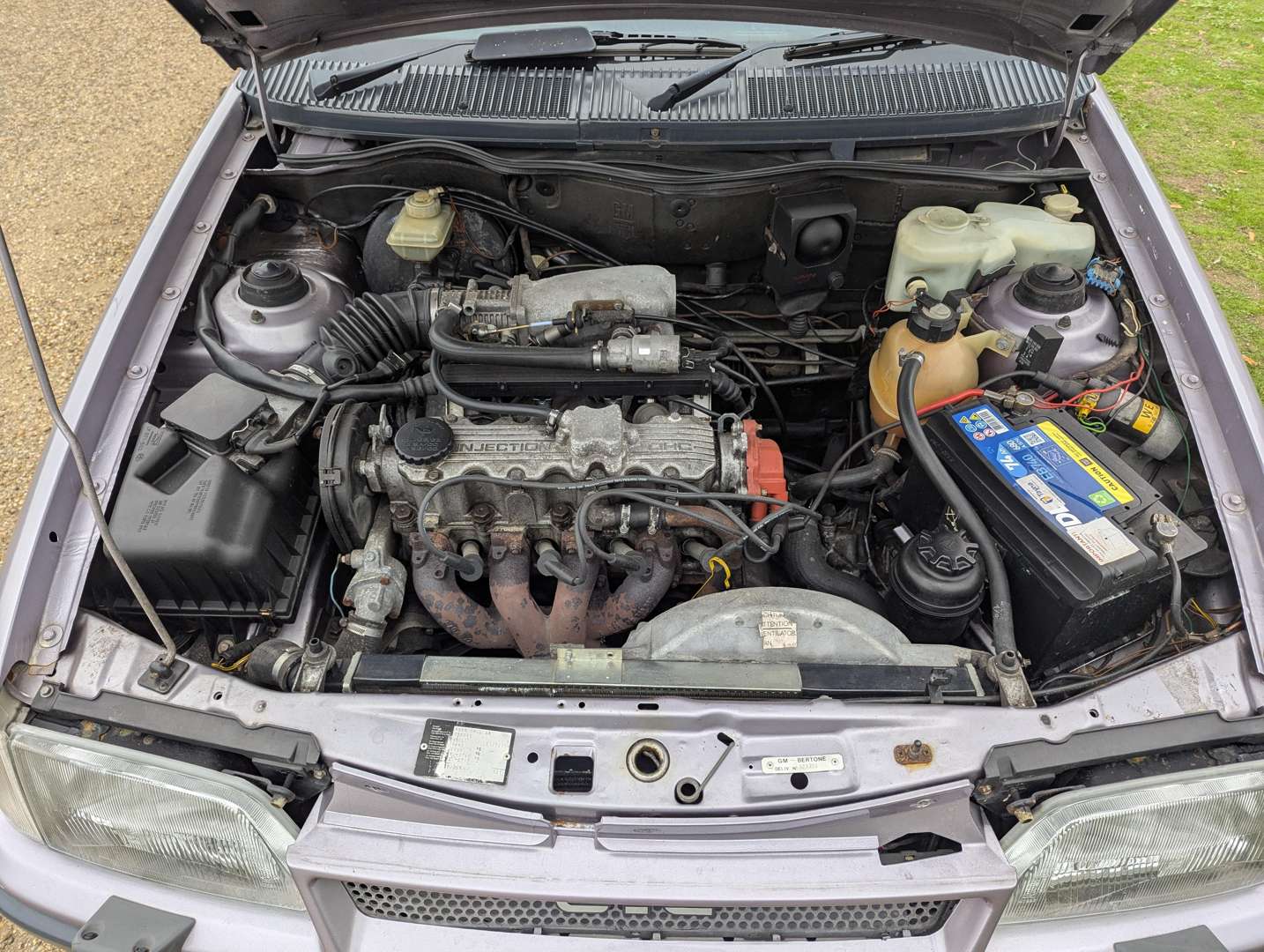 <p>1990 VAUXHALL ASTRA GTE CONVERTIBLE</p>