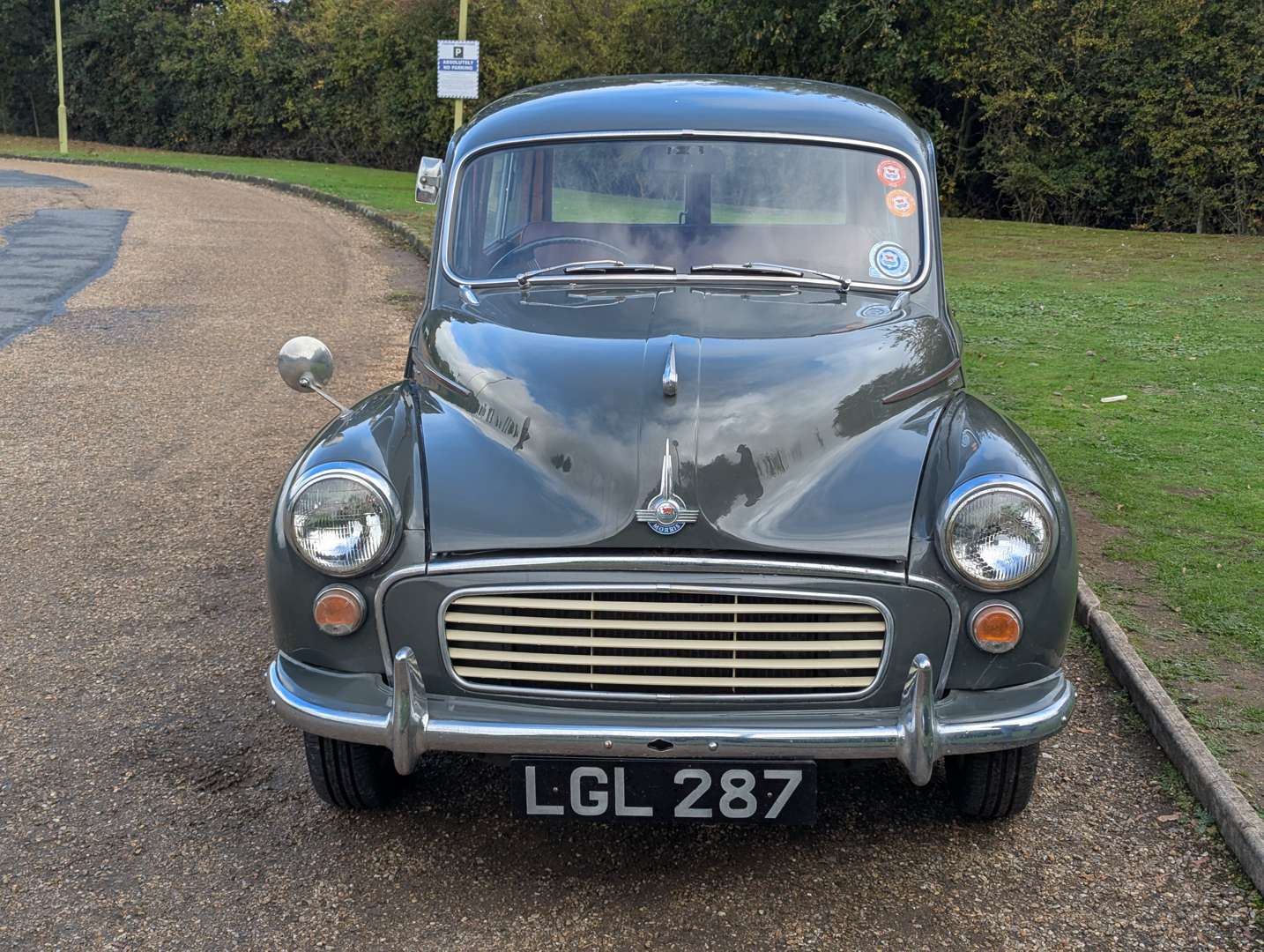 <p>1961 MORRIS MINOR 1000 TRAVELLER</p>