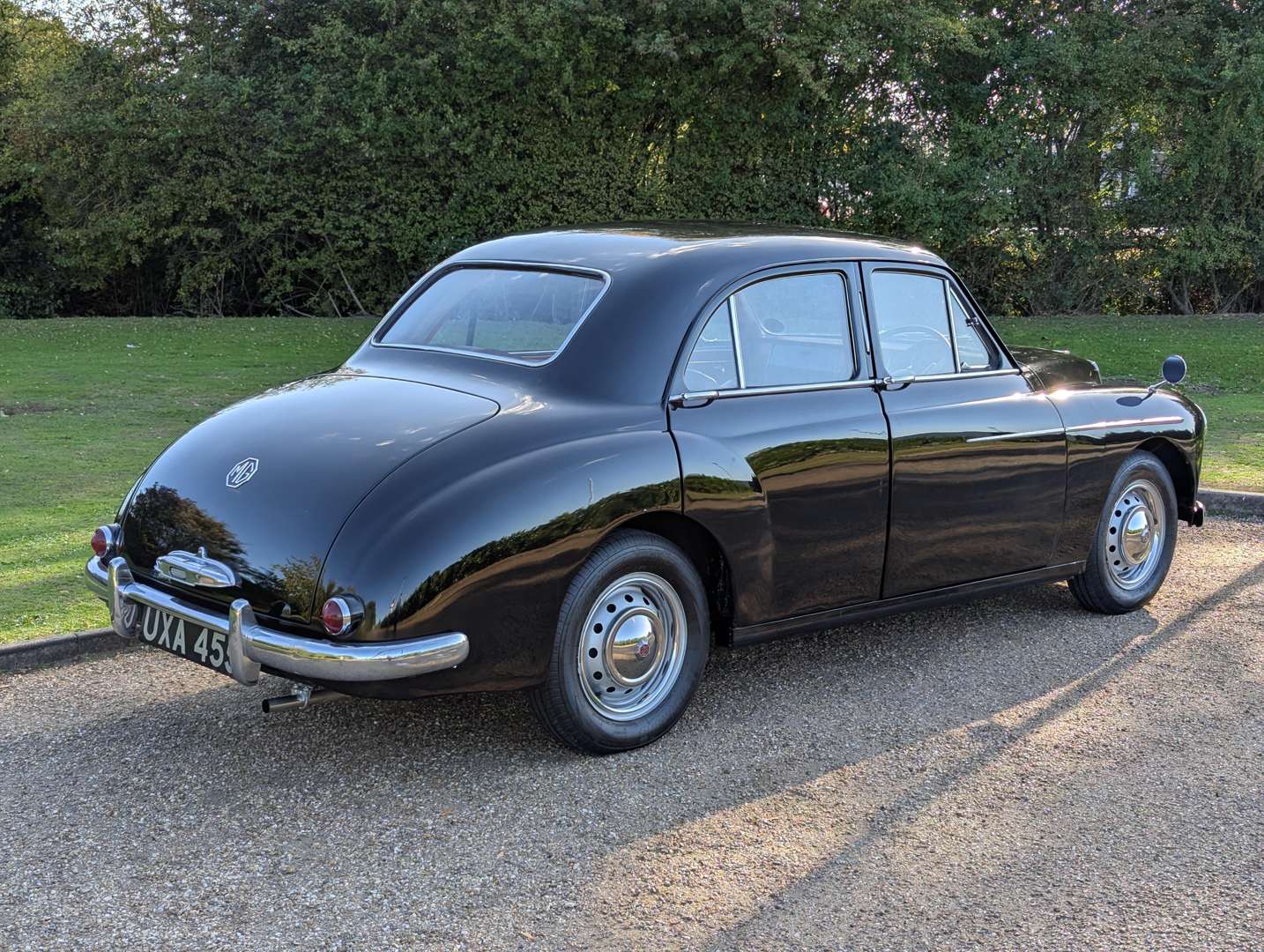 <p>1957 MG ZB MAGNETTE</p>