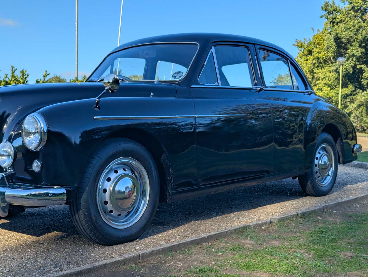 <p>1957 MG ZB MAGNETTE</p>