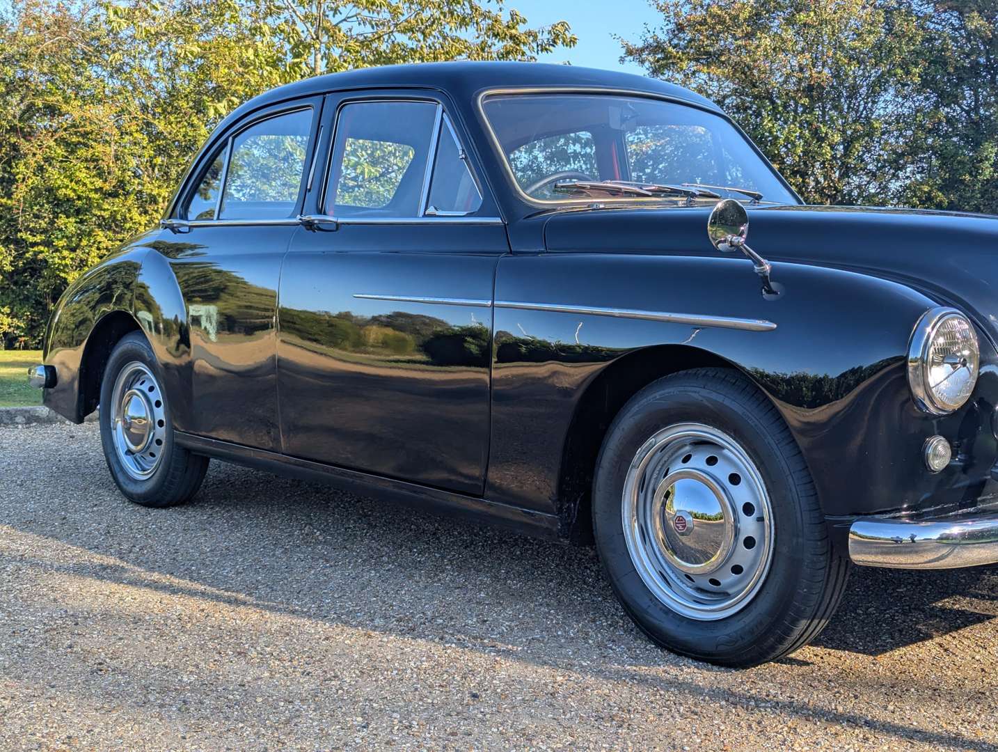 <p>1957 MG ZB MAGNETTE</p>