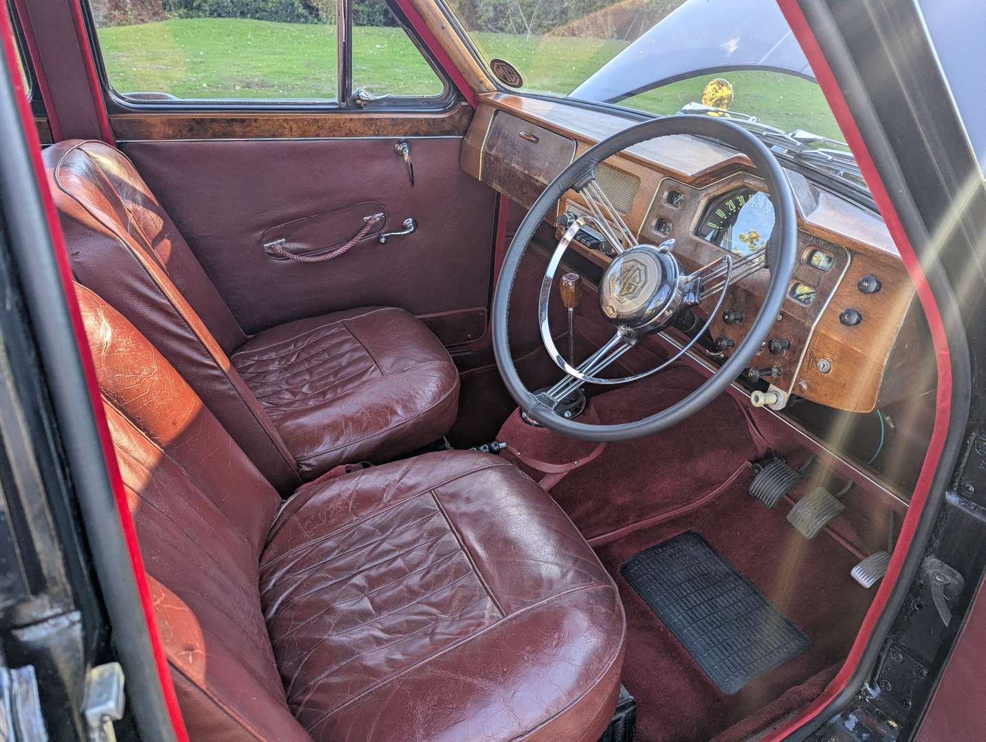 <p>1957 MG ZB MAGNETTE</p>