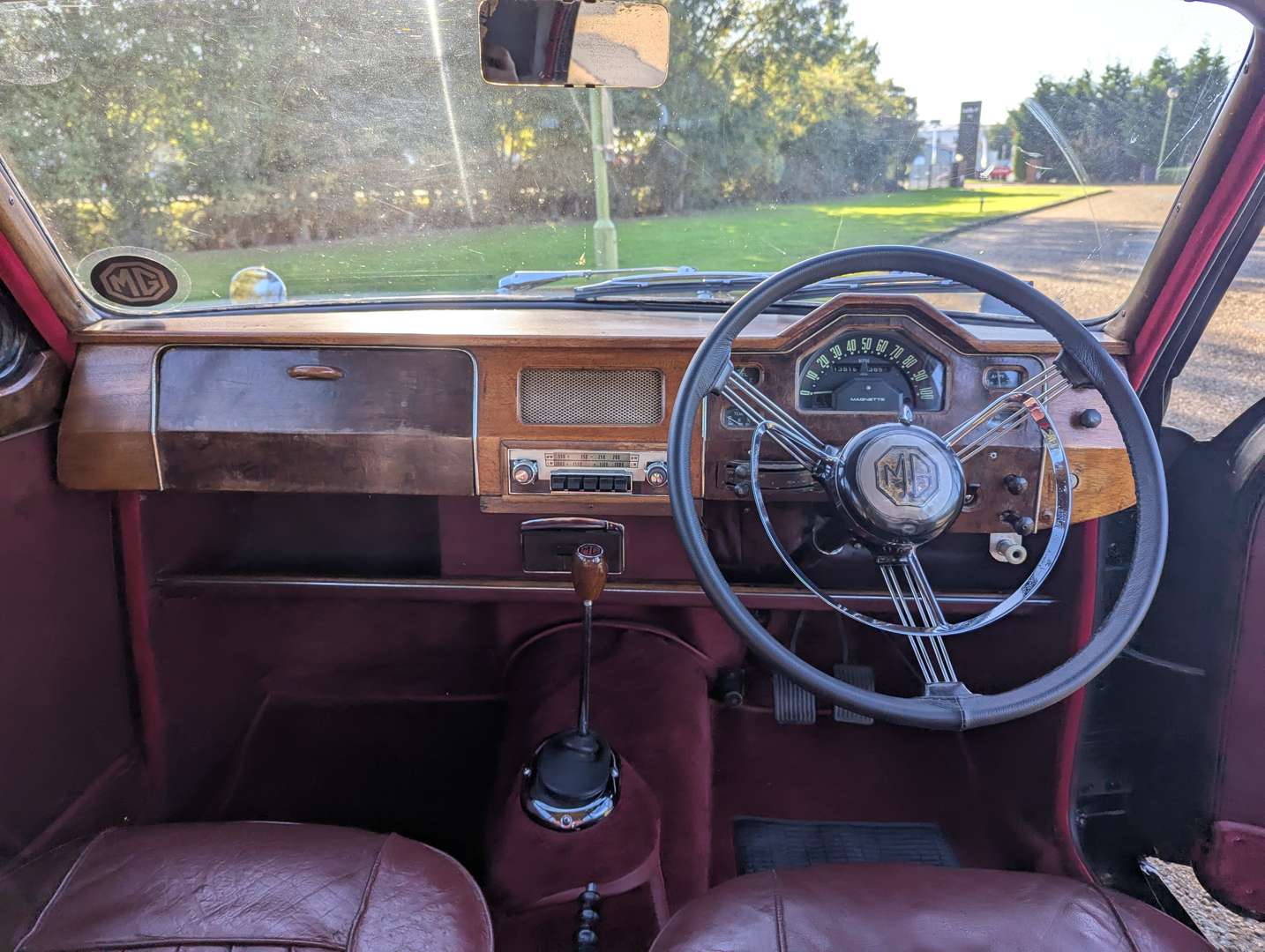 <p>1957 MG ZB MAGNETTE</p>