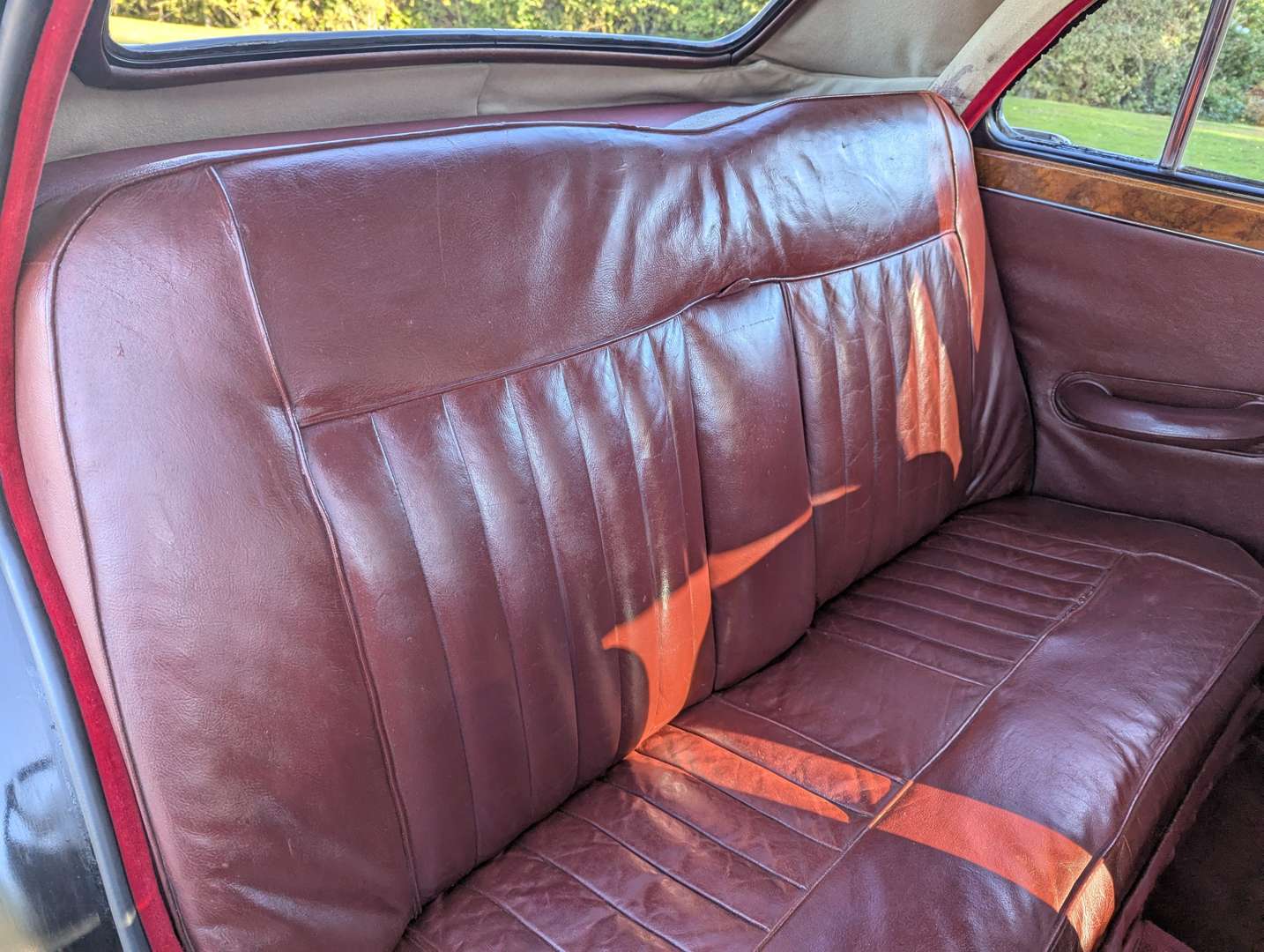 <p>1957 MG ZB MAGNETTE</p>