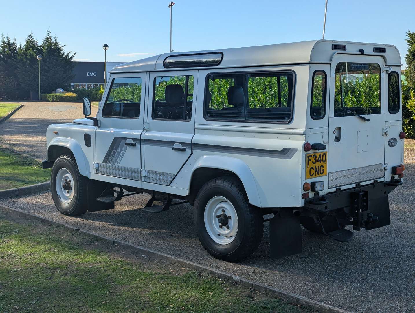 <p>1989 LAND ROVER 110 CSW</p>