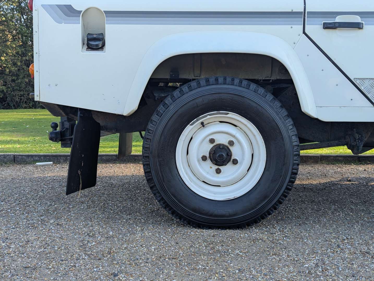 <p>1989 LAND ROVER 110 CSW</p>