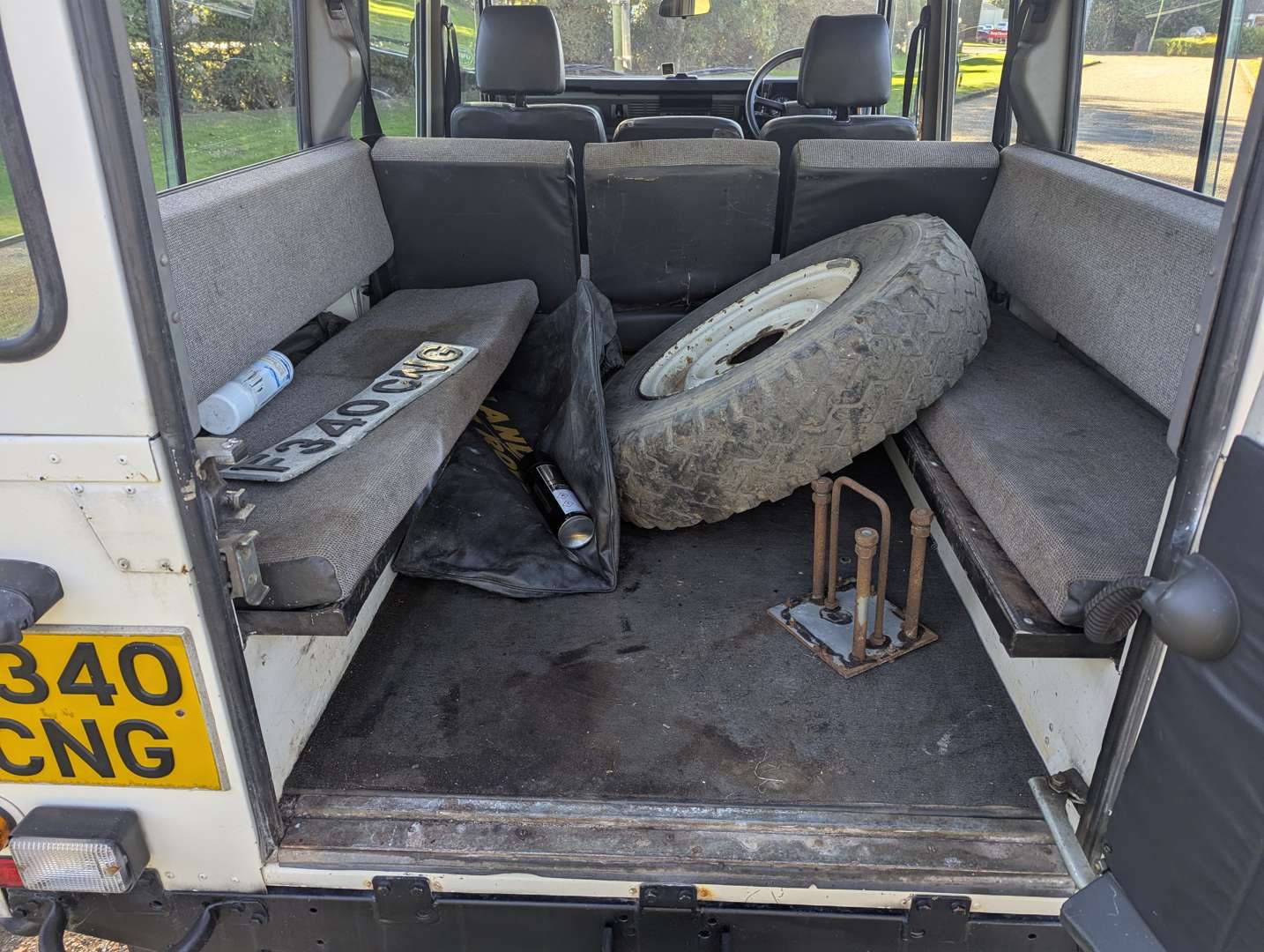 <p>1989 LAND ROVER 110 CSW</p>