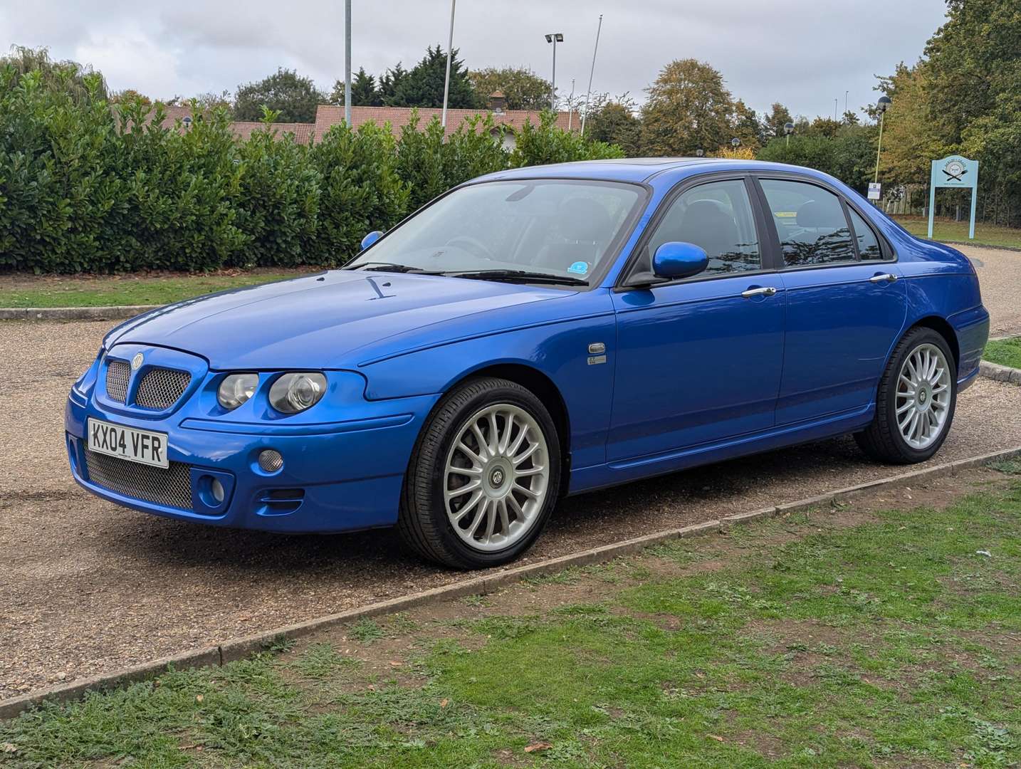 <p>2004 MG ZT+ 2.5 V6</p>