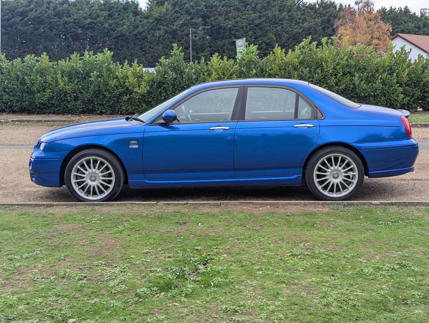 <p>2004 MG ZT+ 2.5 V6</p>