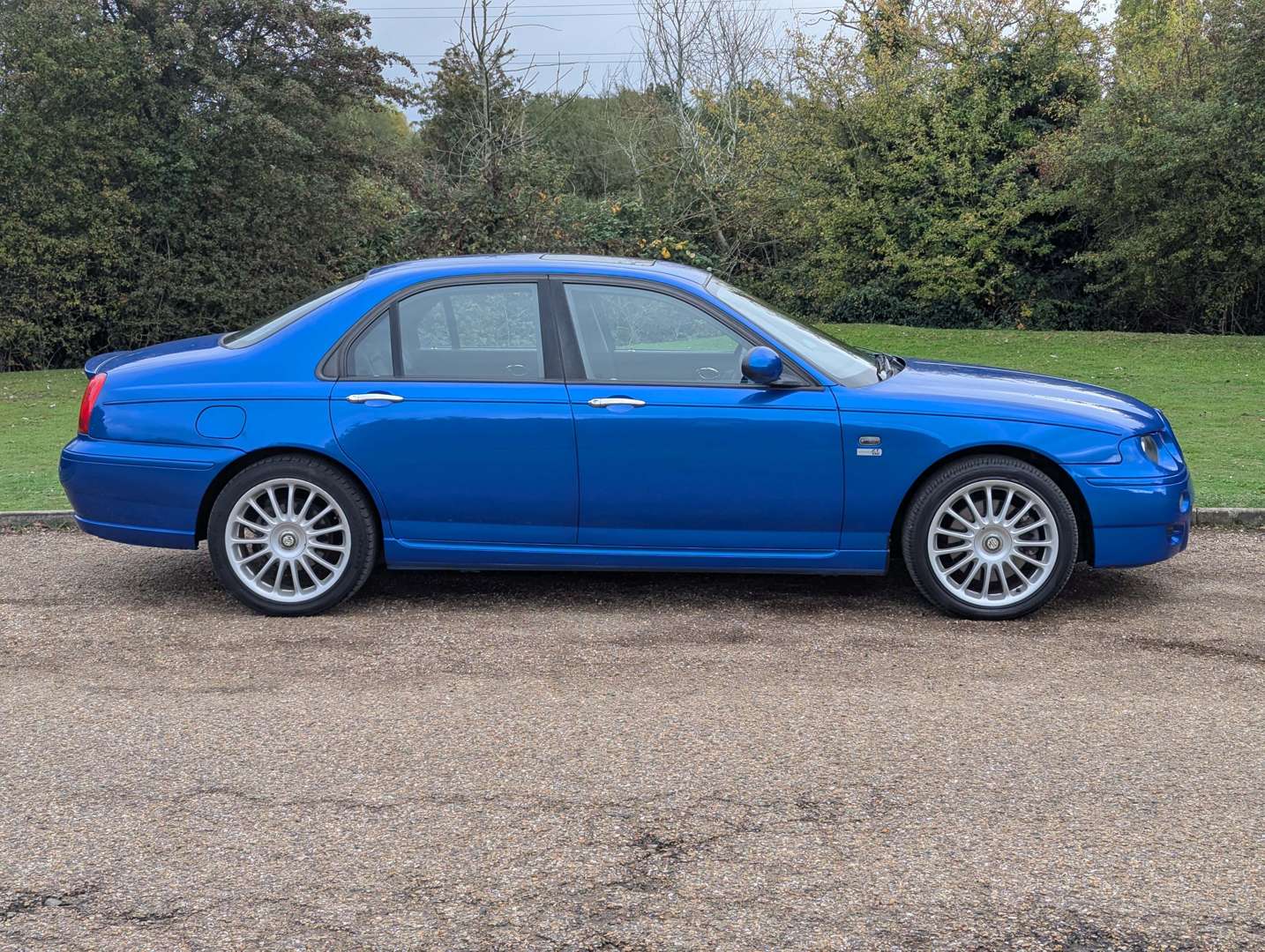 <p>2004 MG ZT+ 2.5 V6</p>
