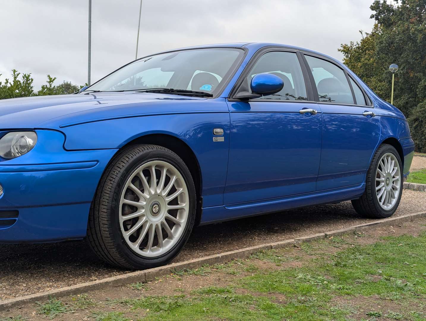 <p>2004 MG ZT+ 2.5 V6</p>