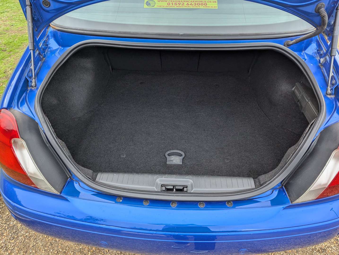 <p>2004 MG ZT+ 2.5 V6</p>