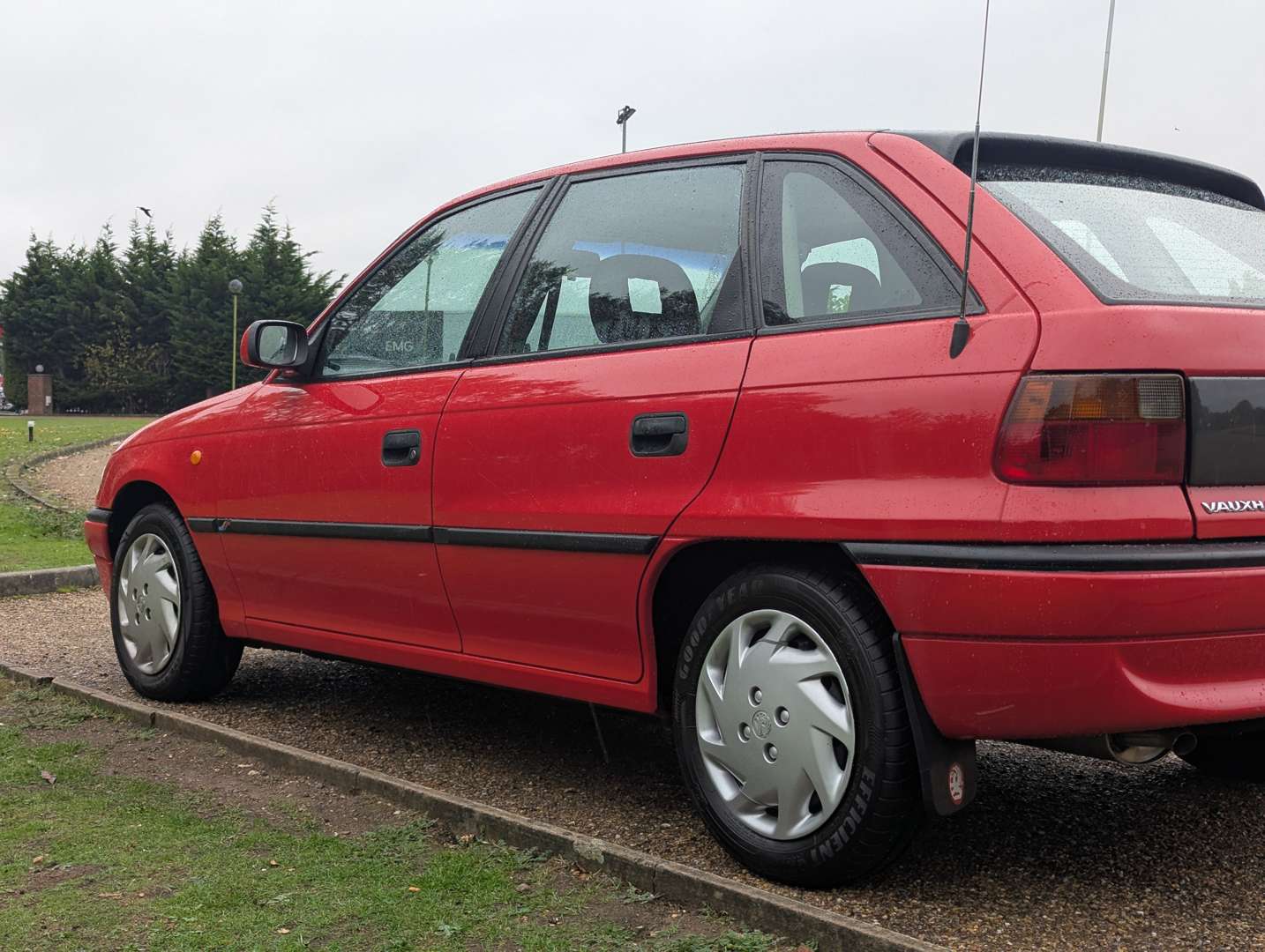 <p>1997 VAUXHALL ASTRA 1.6 DUO</p>