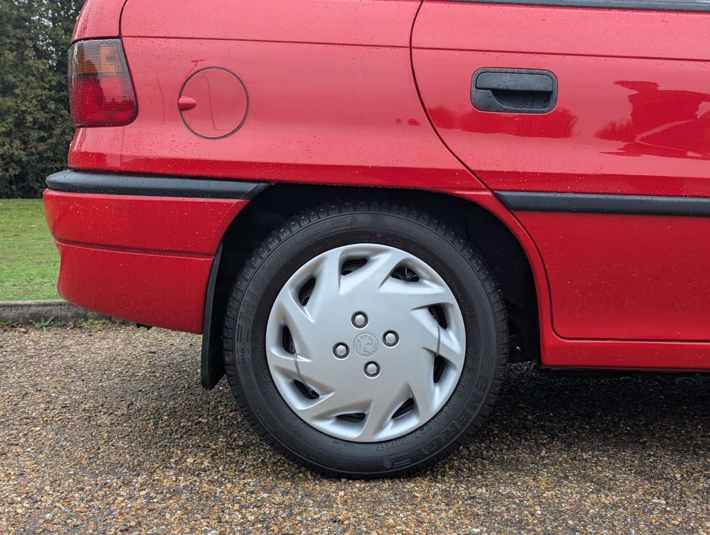 <p>1997 VAUXHALL ASTRA 1.6 DUO</p>