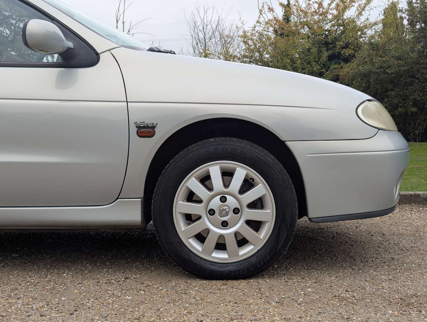 <p>2003 RENAULT MEGANE CONVERTIBLE PRIVILEGE</p>