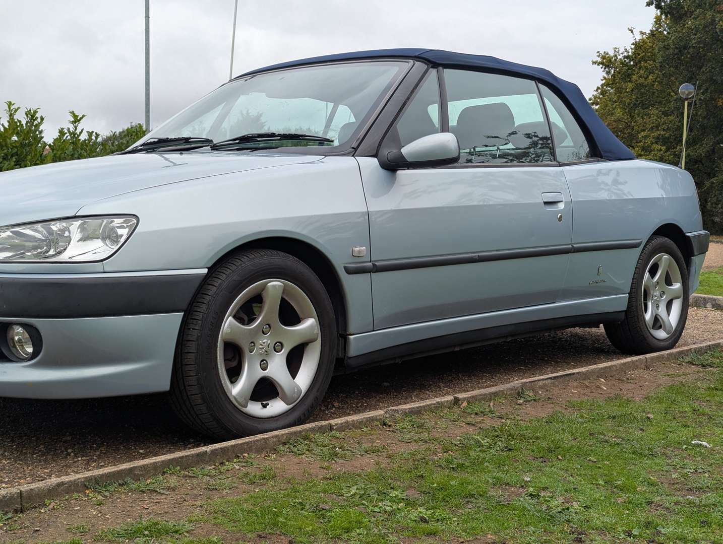 <p>2001 PEUGEOT 306 CABRIOLET S 16V</p>