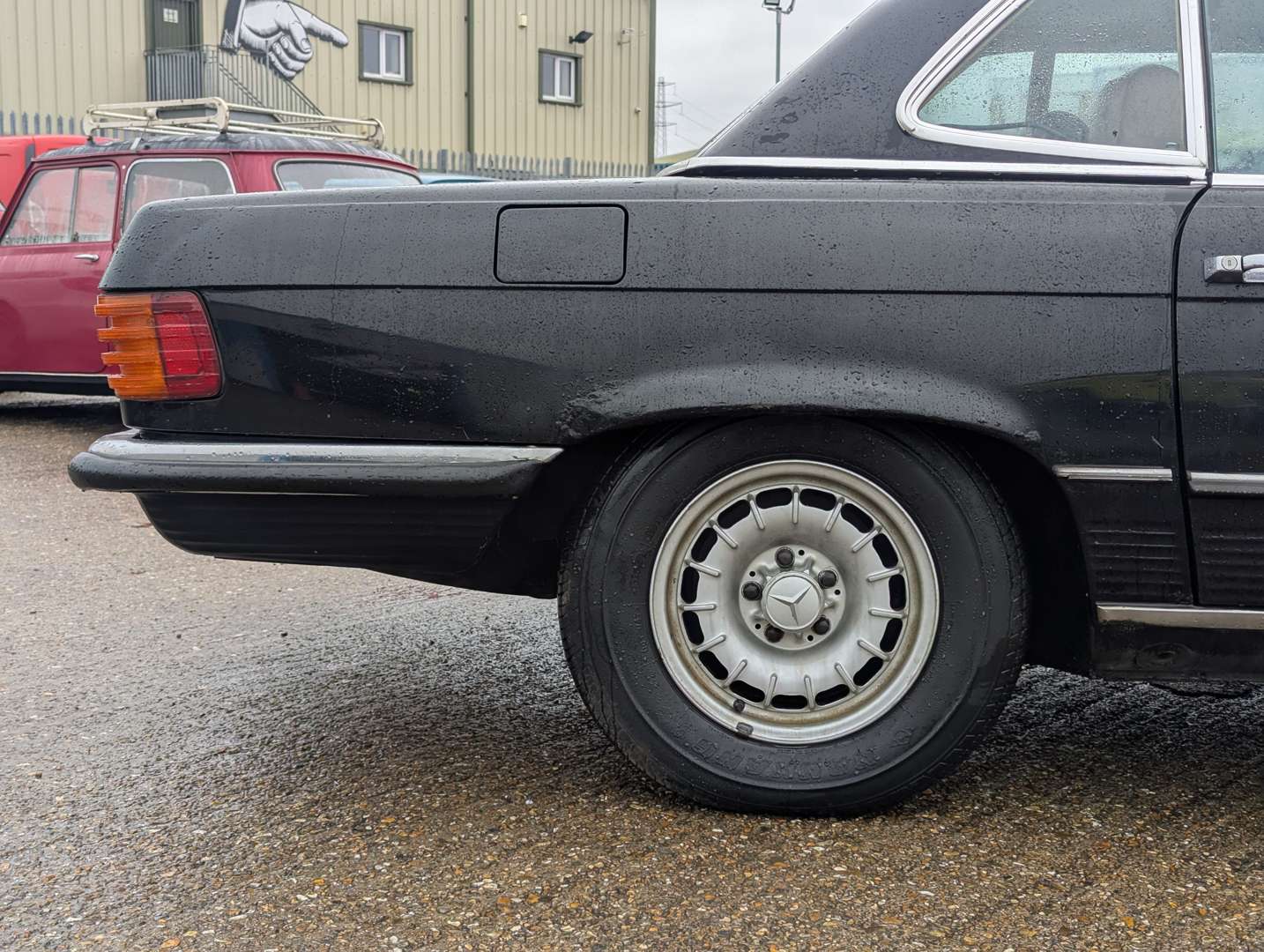 <p>1985 MERCEDES 380SL LHD</p>