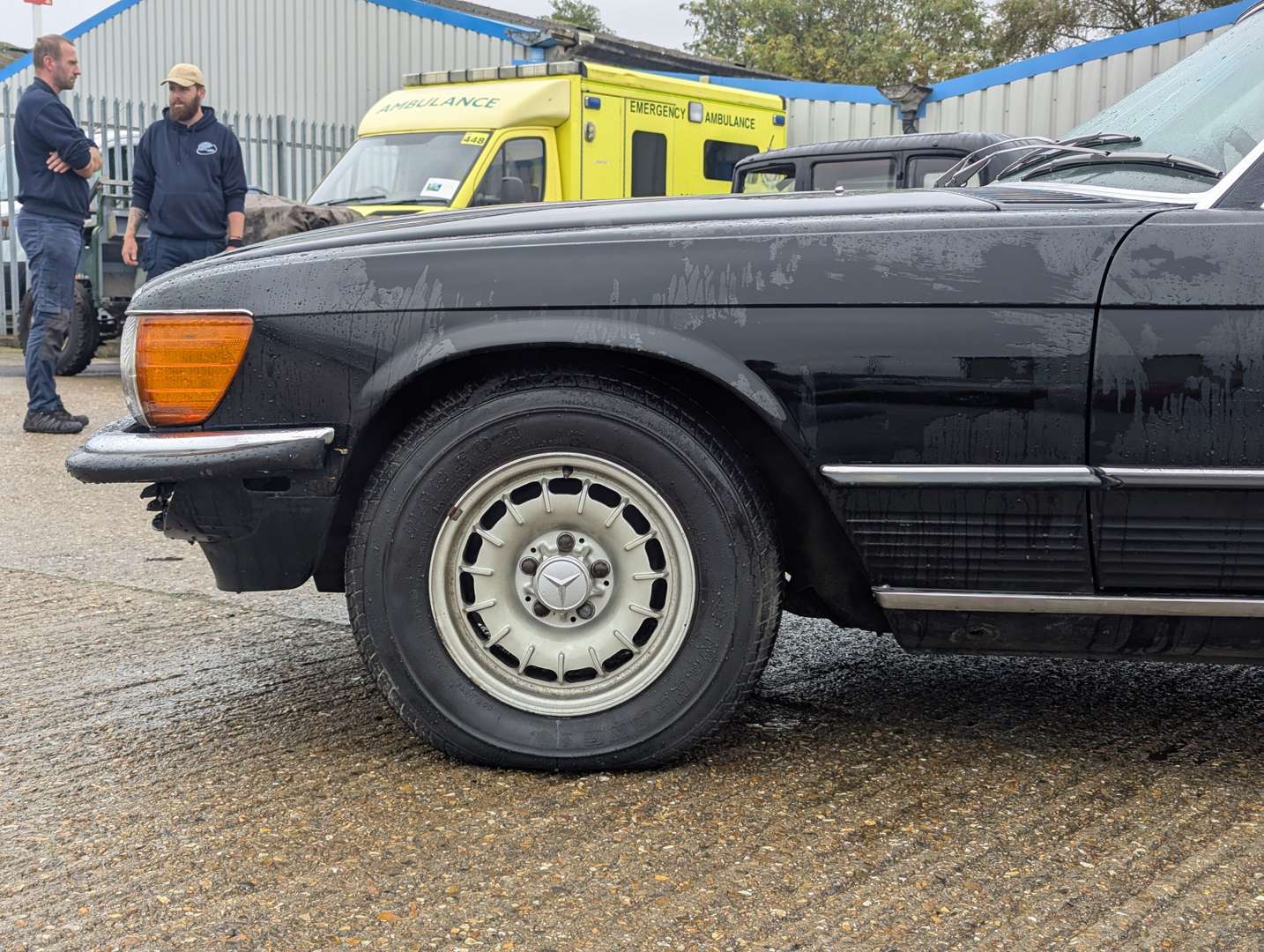 <p>1985 MERCEDES 380SL LHD</p>