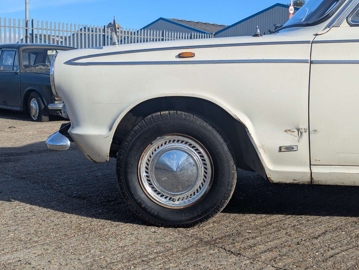 <p>1964 FORD CORTINA ‘SUPER’ MkI</p>