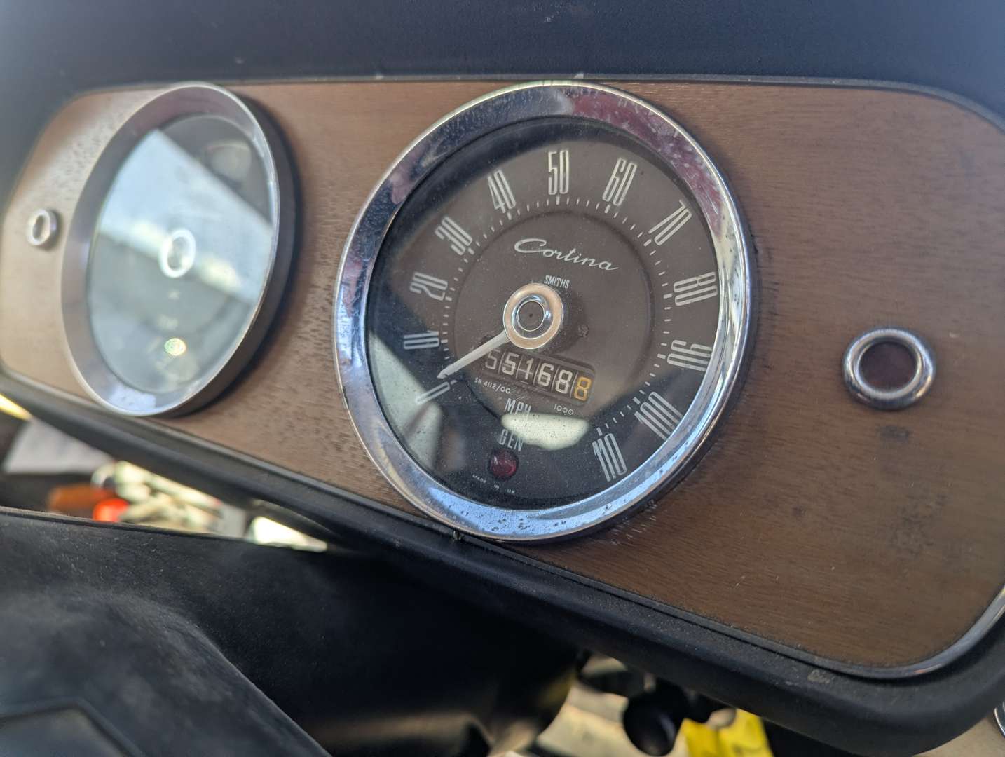 <p>1964 FORD CORTINA ‘SUPER’ MkI</p>