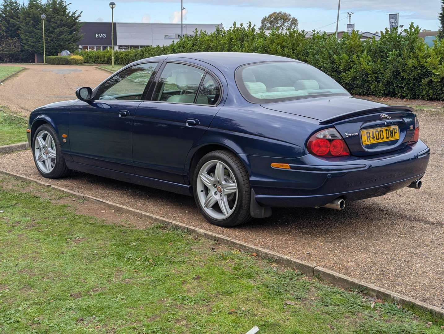 <p>2002 JAGUAR S-TYPE R AUTO</p>