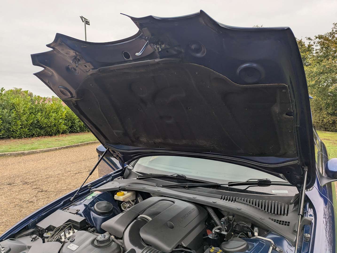 <p>2002 JAGUAR S-TYPE R AUTO</p>