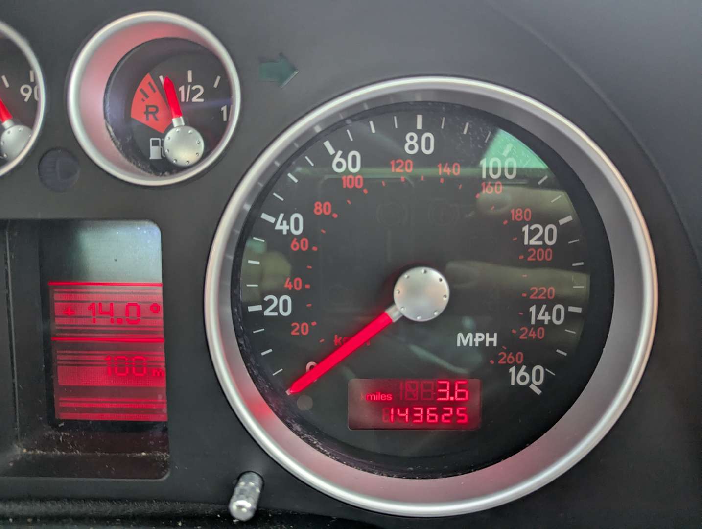 <p>2003 AUDI TT QUATTRO 225 BHP&nbsp;</p>