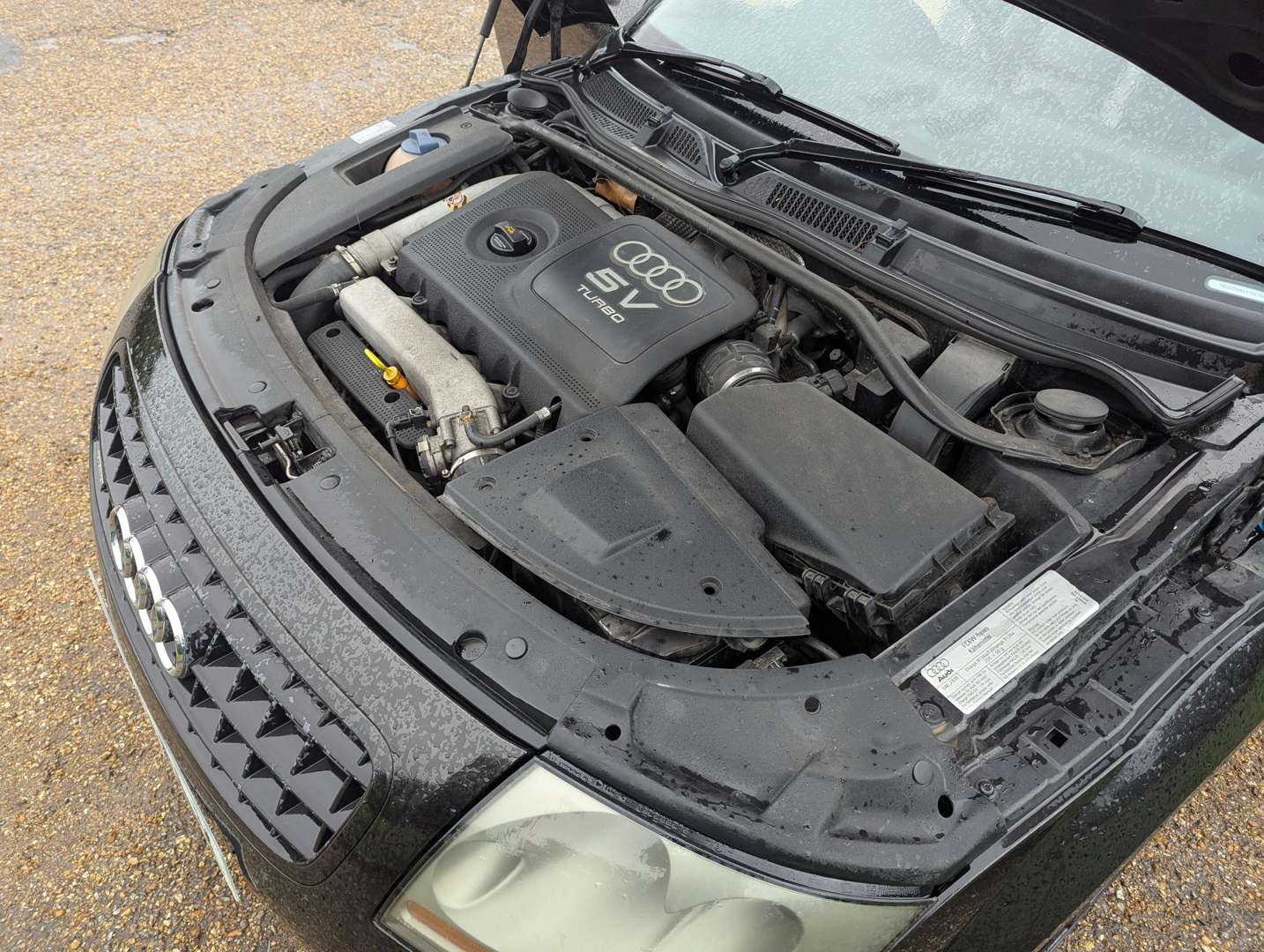 <p>2003 AUDI TT QUATTRO 225 BHP&nbsp;</p>