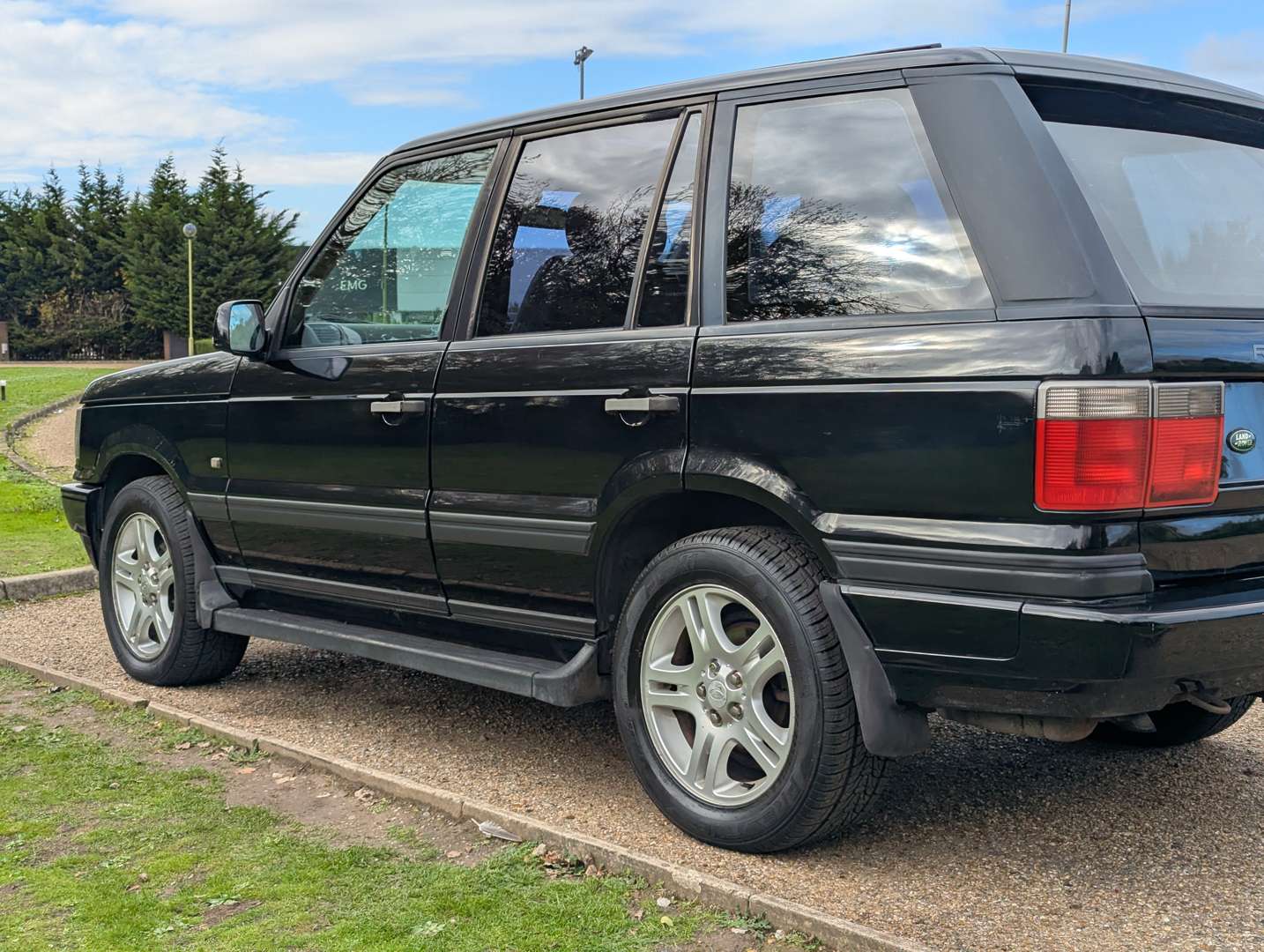 <p>2002 RANGE ROVER P38 WESTMINSTER AUTO</p>