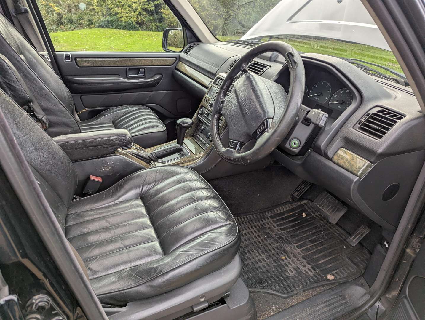 <p>2002 RANGE ROVER P38 WESTMINSTER AUTO</p>