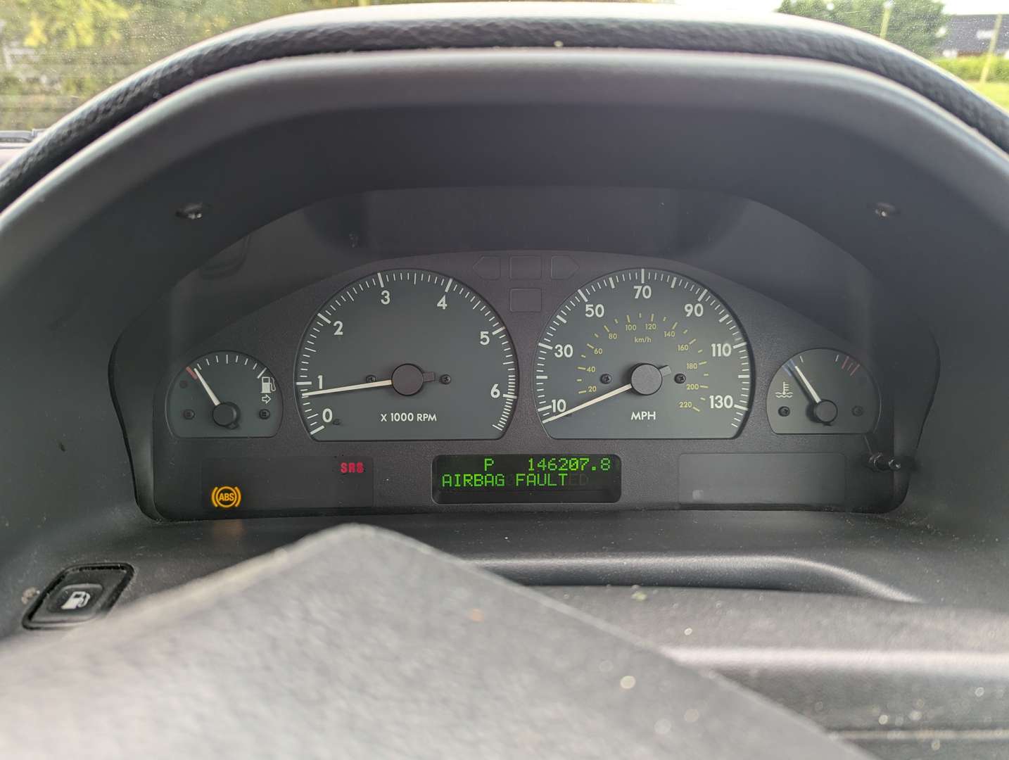 <p>2002 RANGE ROVER P38 WESTMINSTER AUTO</p>