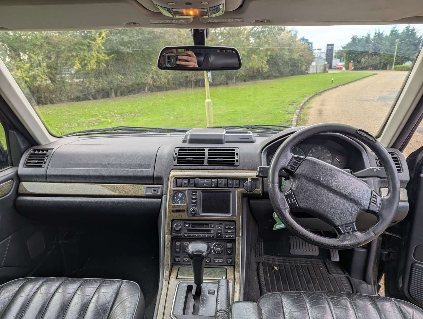 <p>2002 RANGE ROVER P38 WESTMINSTER AUTO</p>