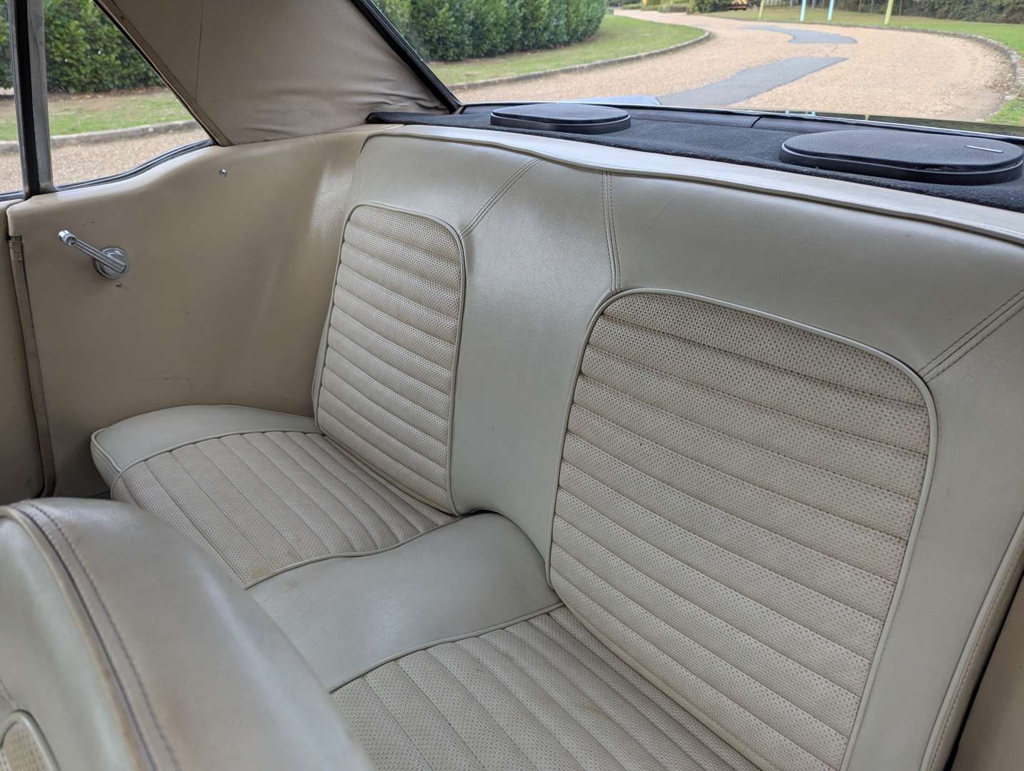 <p>1966 FORD MUSTANG 4.7 AUTO LHD</p>