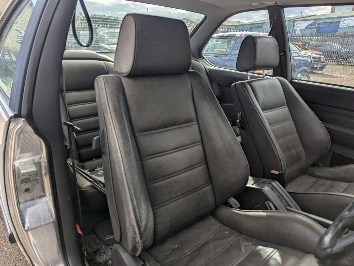 <p>1985 BMW M635 CSI MANUAL</p>